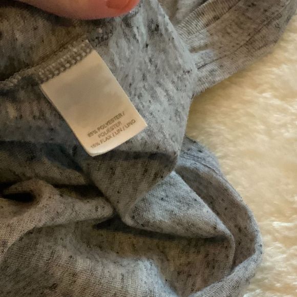 Victoria’s Secret Grey Marl Pocket Tank Top - Picture 5 of 6